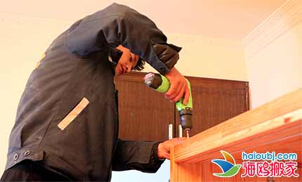 昆明搬家公司家具拆裝.jpg 昆明搬家公司家具拆裝.jpg