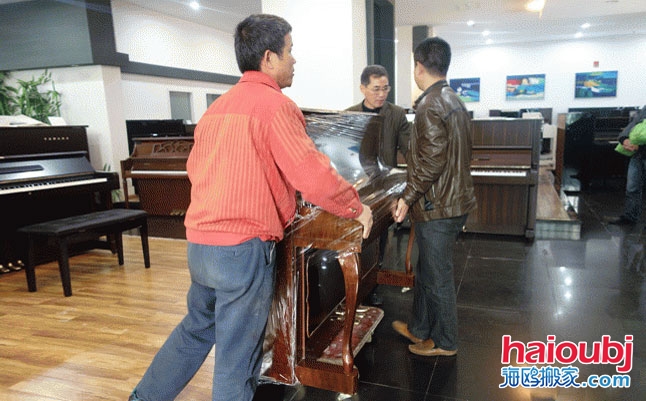 昆明學(xué)校鋼琴搬運(yùn),昆明鋼琴搬家公司,昆明鋼琴培訓(xùn)機(jī)構(gòu)搬鋼琴,鋼琴搬運(yùn)價格.jpg 昆明學(xué)校鋼琴搬運(yùn),昆明鋼琴搬家公司,昆明鋼琴培訓(xùn)機(jī)構(gòu)搬鋼琴,鋼琴搬運(yùn)價格.jpg