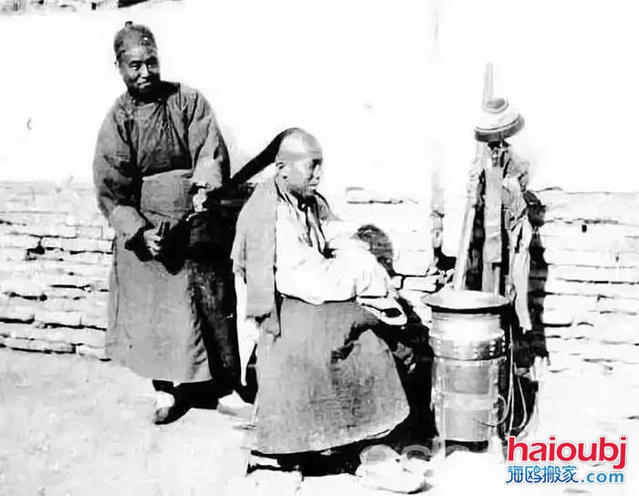 很多不良的習俗都說“正月理發(fā)死舅舅”這樣的俗語是怎么來的呢.jpg 很多不良的習俗都說“正月理發(fā)死舅舅”這樣的俗語是怎么來的呢.jpg